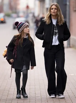 Soeurs et demie